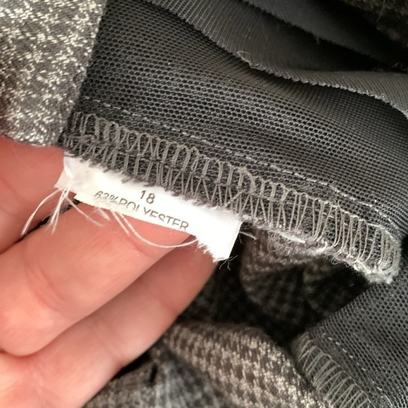 NWOT Penn. Gray Checkered Trousers 18 - Picture 9 of 12